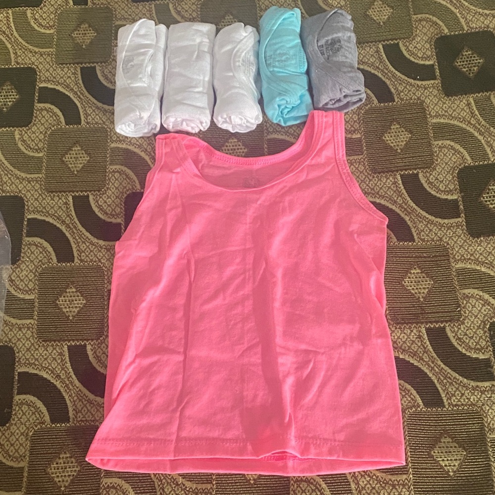 Fruit of the Loom Toddler Girls Tanks 6-Pack – Size 2T/3T –New (Package Damaged)